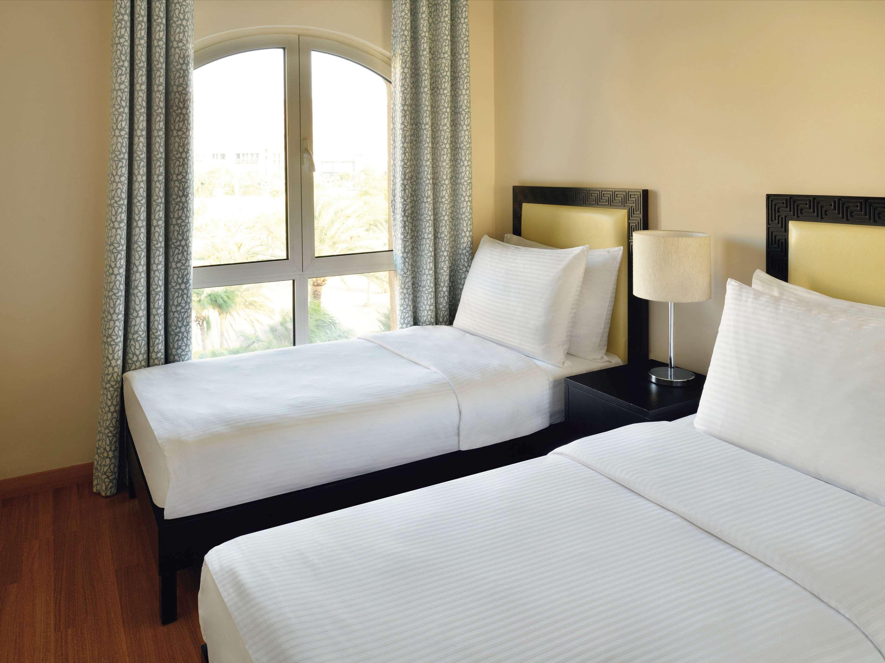 Mövenpick Resort&Residences Akaba Exterior foto A typical bedroom